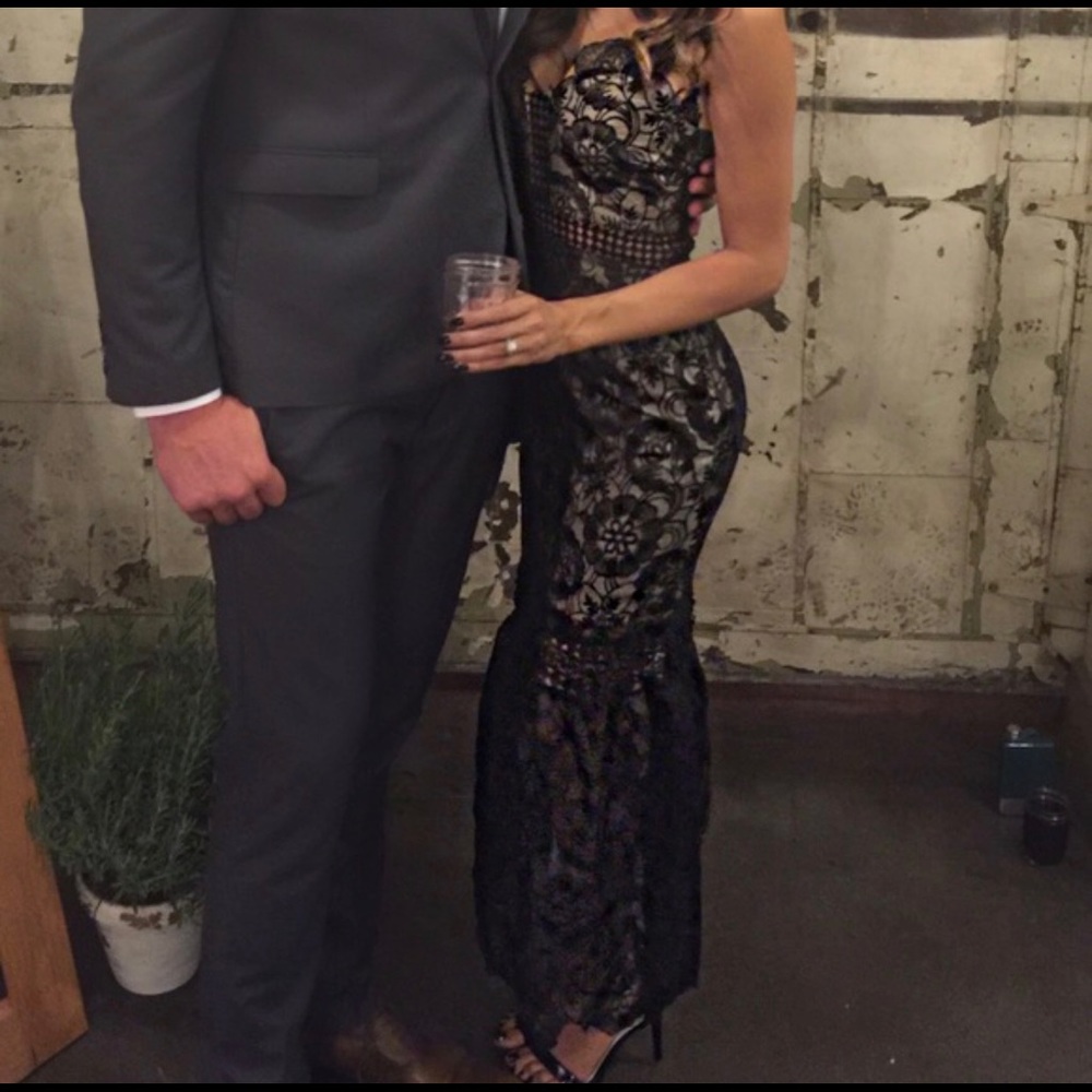 Lace black dress (offer!!)